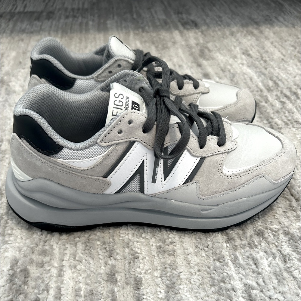 FIGS x New Balance 5740 Sneakers- Size 6